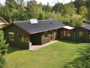 Three-Bedroom Holiday Home in Hemmet
